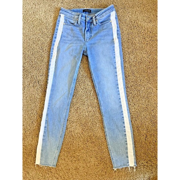 Silver Jeans Women’s Size W26xL27 Most Wanted Skinny Light Wash Midrise Stretch - Picture 2 of 10